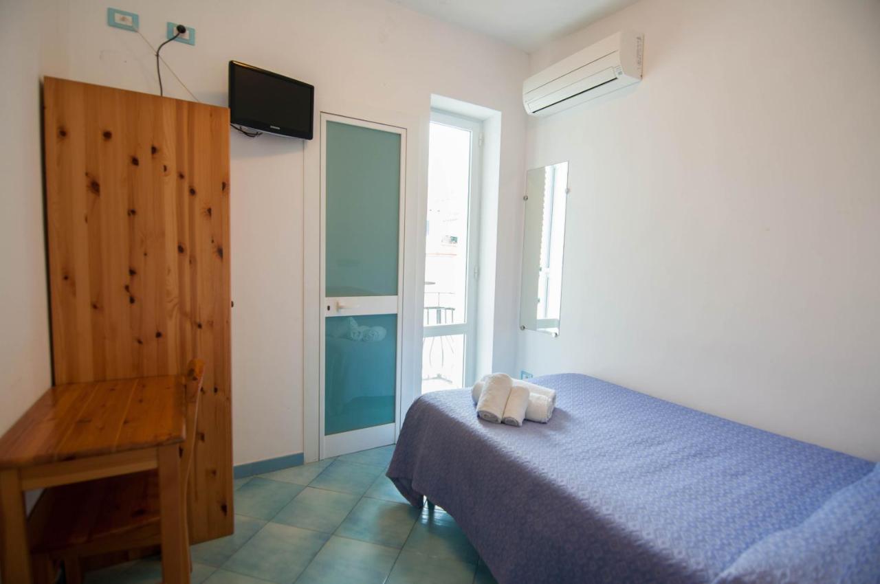 Albergo Macri Искья Экстерьер фото
